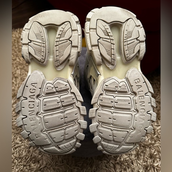 Balenciaga Track 2 Chunky Sneakers - Picture 6 of 7